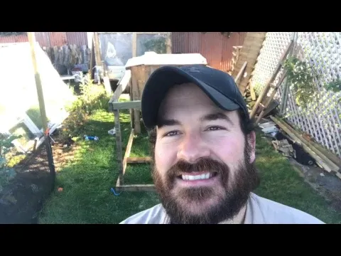 How To build your own Chicken Tractor out of Pallet Wood for Free in 5 Minutes!
