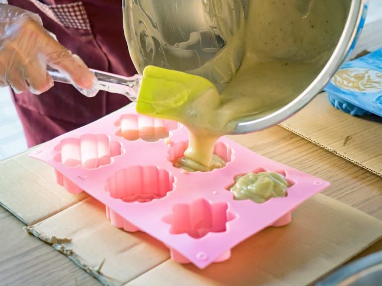 handmade-soap-process