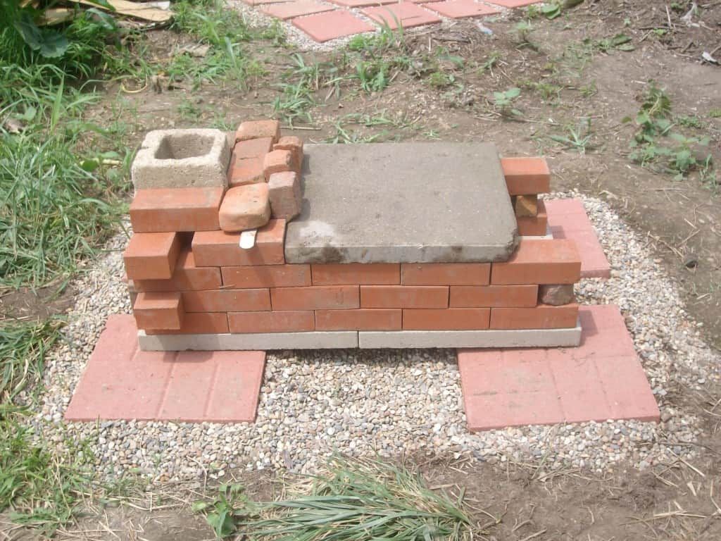 DIY-brick-pizza-oven-first-design