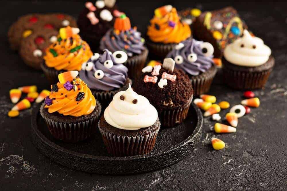 halloween barbeque cupcakes sweet snacks