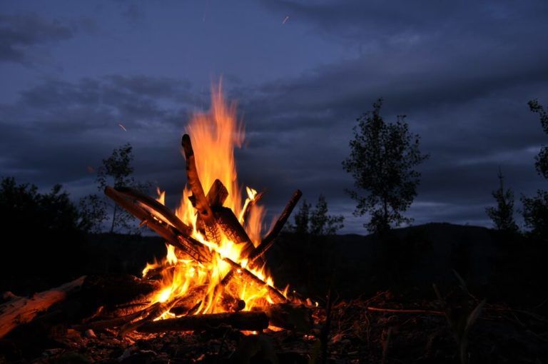 How to Keep a Campfire Going All Night [or a Fire Pit!]
