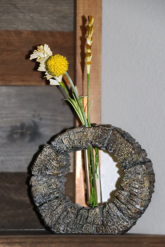 vase holder as Things to make out of logs and branches