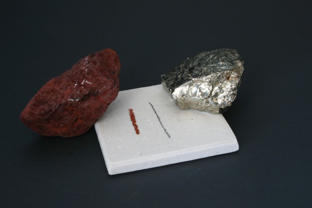 mineral streak testing for rock identification