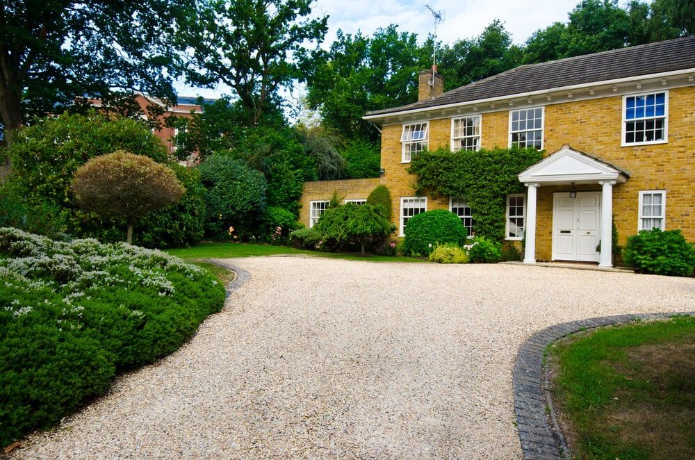 An excellent gravel driveway with beautiful and elegant edging.